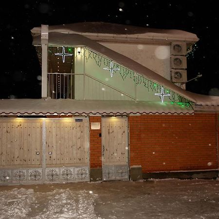 Hotel Sicilia Chornomorsk Exterior photo