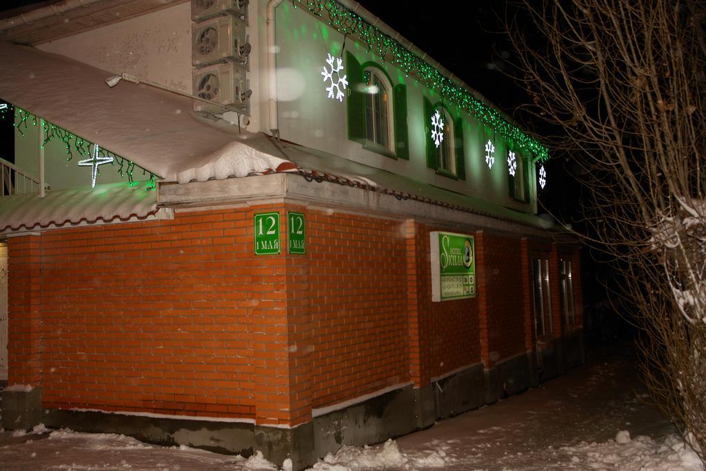 Hotel Sicilia Chornomorsk Exterior photo